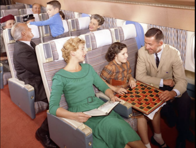 50 Amazing Photos from the Golden Age of Air Travel